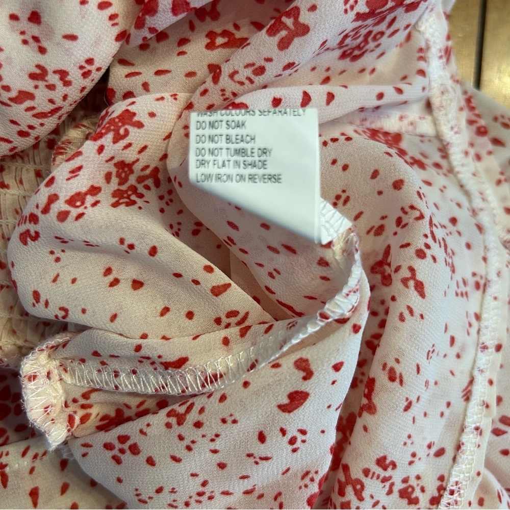 Princess Polly Cream and Red Floral Altona Mini Dress, Size 0 - Picture 11 of 11